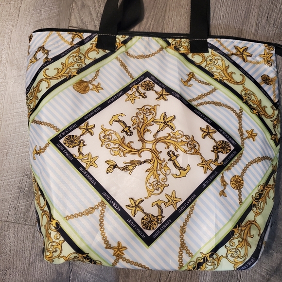 Victorias Secret Cooler Bag - Picture 2 of 4